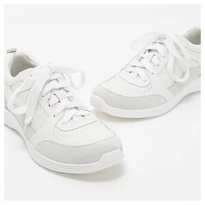 Earth Leather Perforated Sneakers - Scenic Vapor size 8.5 M